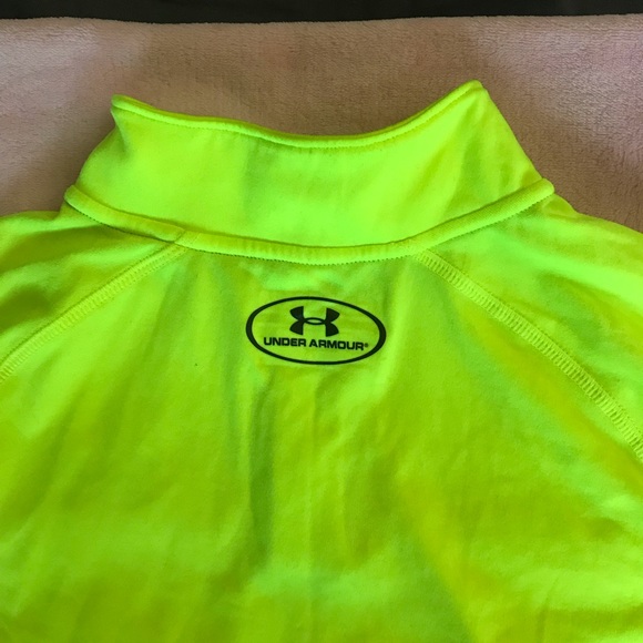 Under armor 1/4-zip - Picture 6 of 7
